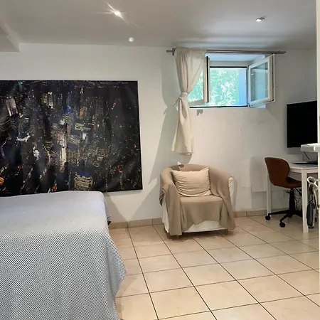 Pensión Mont-blanc 3*