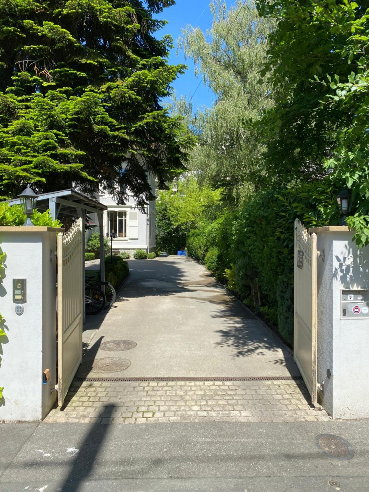 Mont-blanc Guest house Geneva